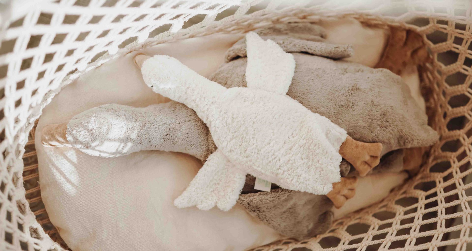 SENGER カドリーアニマルグース グレー (L) ガチョウ Cuddly Animal Goose グレー (L)｜SENGER Naturwelt – SENGER