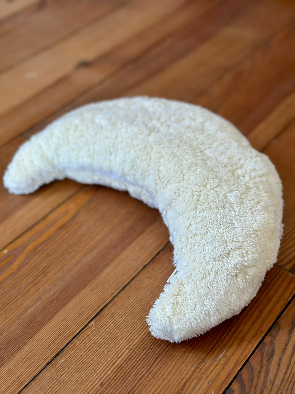 Warming Cushion Cherry pit Moon