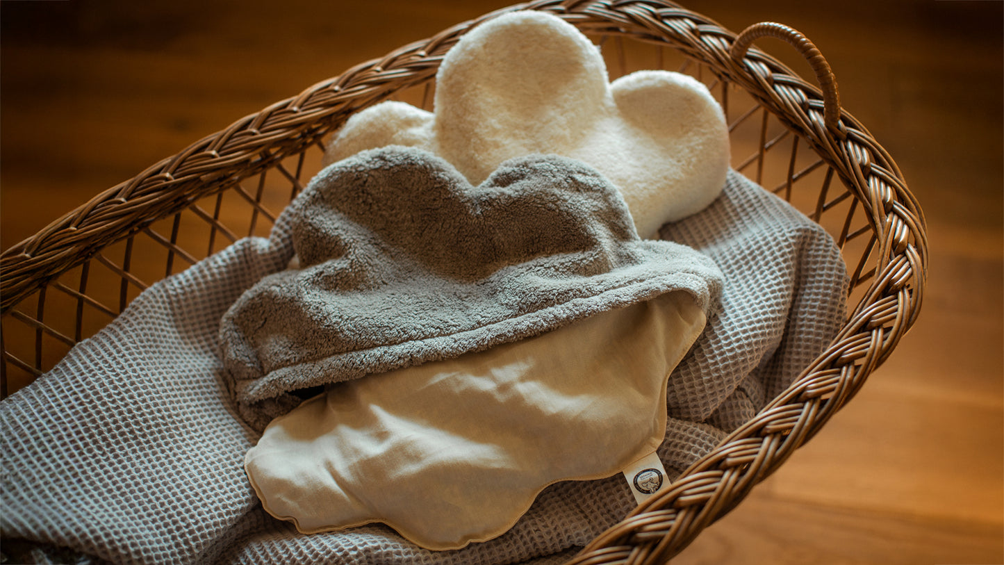 Warming Cushion cloud | white