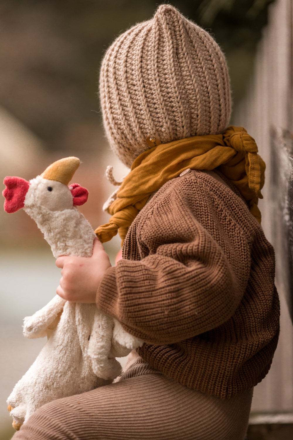 Cuddly Animal Chicken small / white